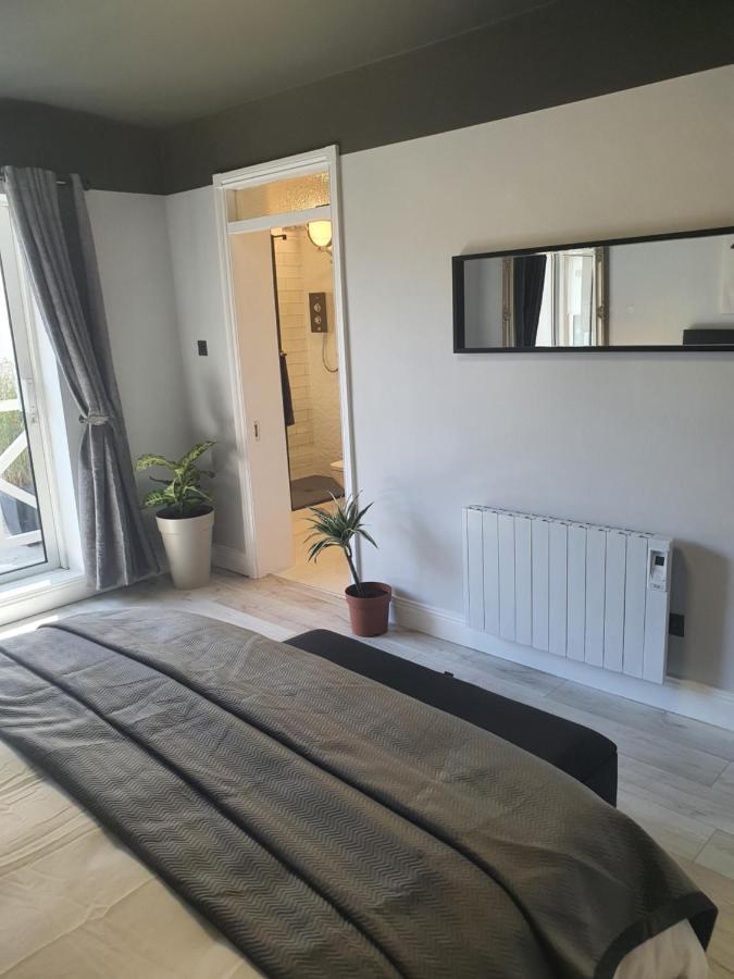River View Apartment Suite Cork Exterior photo